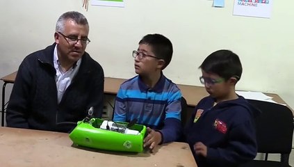 Familia boliviana crea máquina para limpiar el Titicaca y la lleva a Sillicon Velley