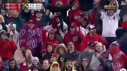 Bryce Harper abucheado en su regreso a DC