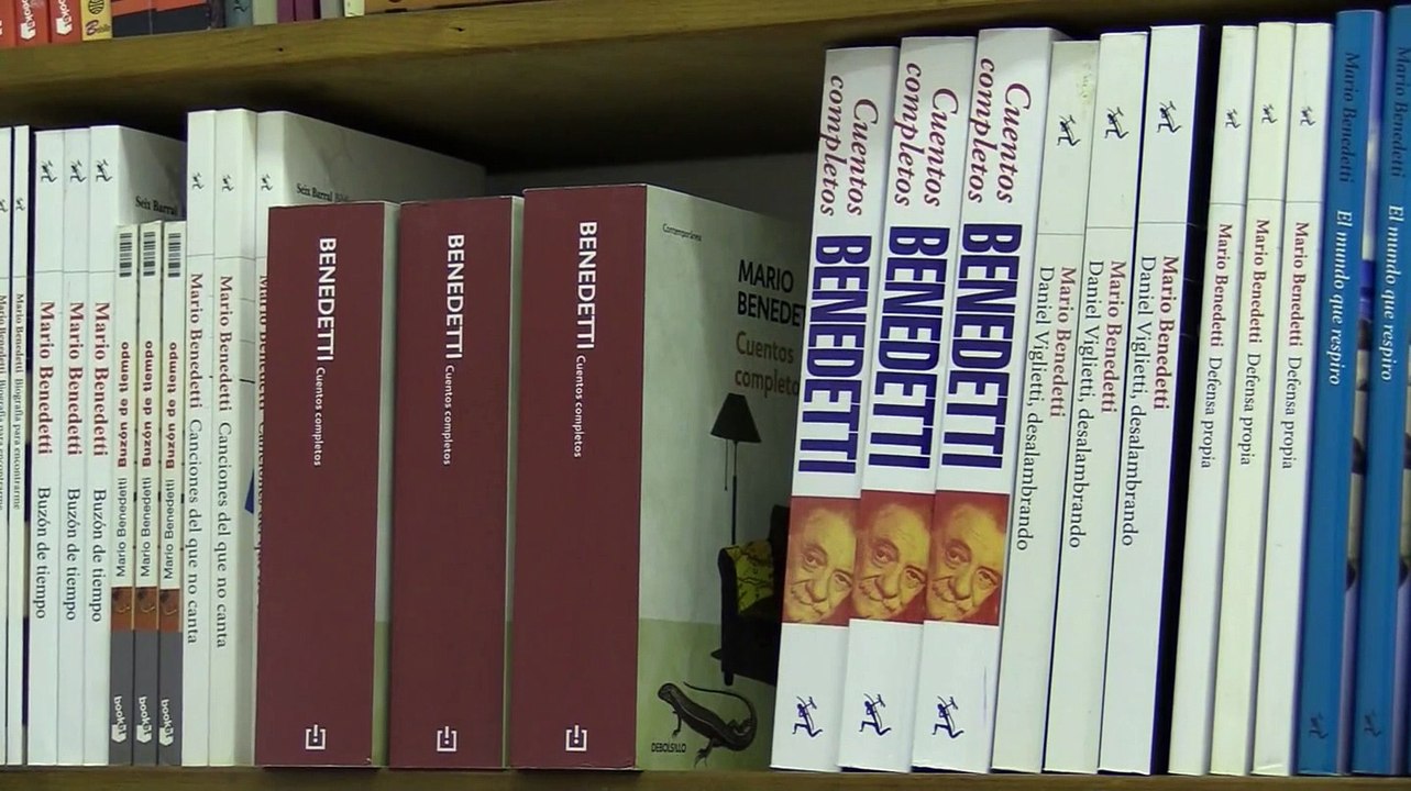Diez años después, Benedetti sigue "muy vivo" gracias al amor de los jóvenes