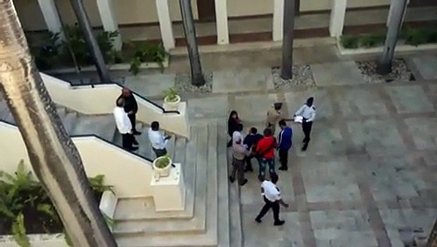 Viceministra de asuntos consulares es agredida por su esposo en la Cancillería