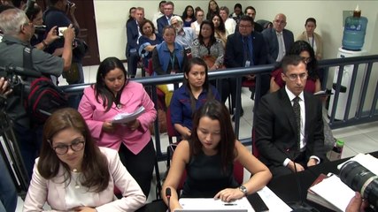 Salvadoreña enfrenta nuevo juicio por homicidio tras parir bebé muerto