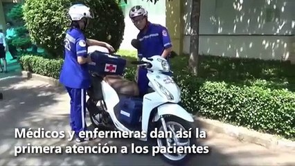 Motoambulancias para salvar vidas en medio del tráfico de Vietnam