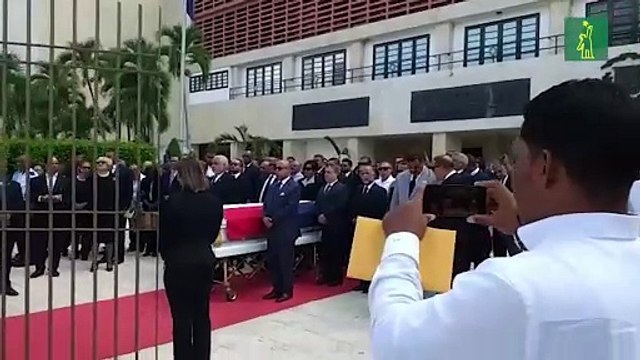 Legisladores y alcaldes rinden honras fúnebres a alcalde de Boca Chica