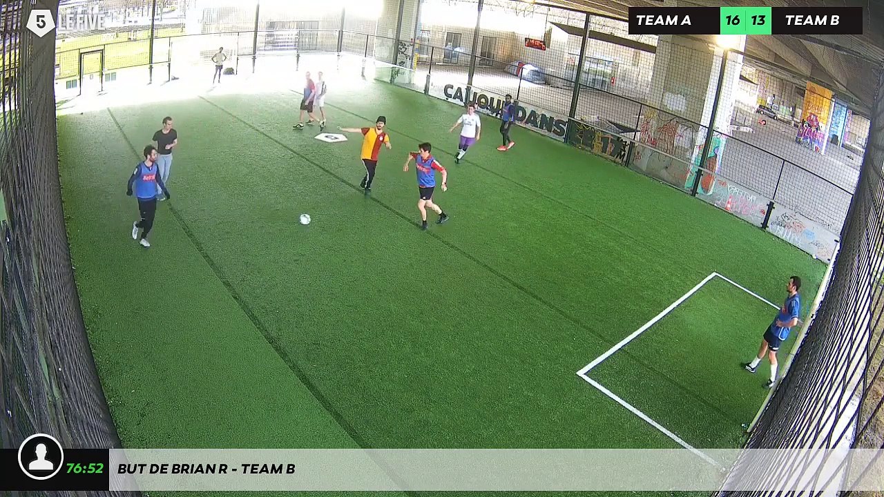 But de Brian R - Team B