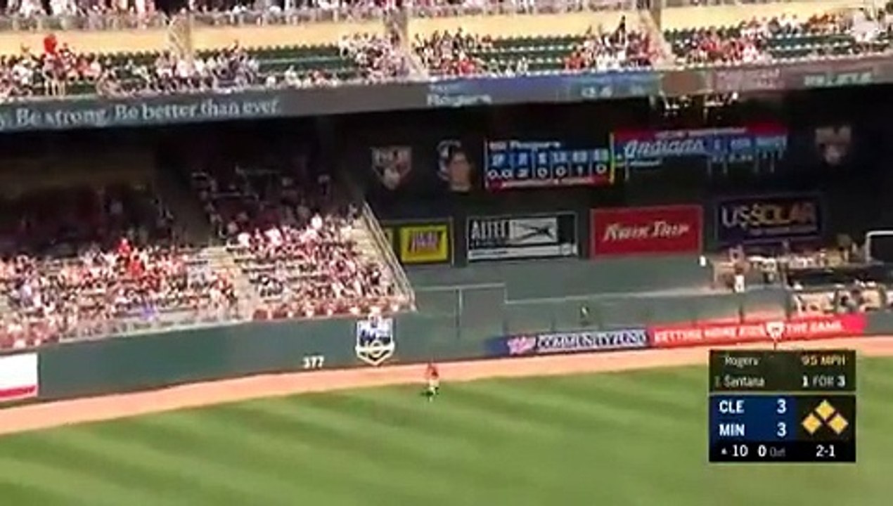 Carlos Santana HR