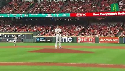 Cole y Bregman guiaron a los Astros a la victoria