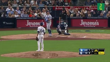 Grand slam de Muncy puso de rodillas a los Padres