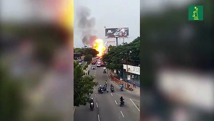 Vehículo se incendia en avenida Máximo Gómez con Mayor Piloto Valverde