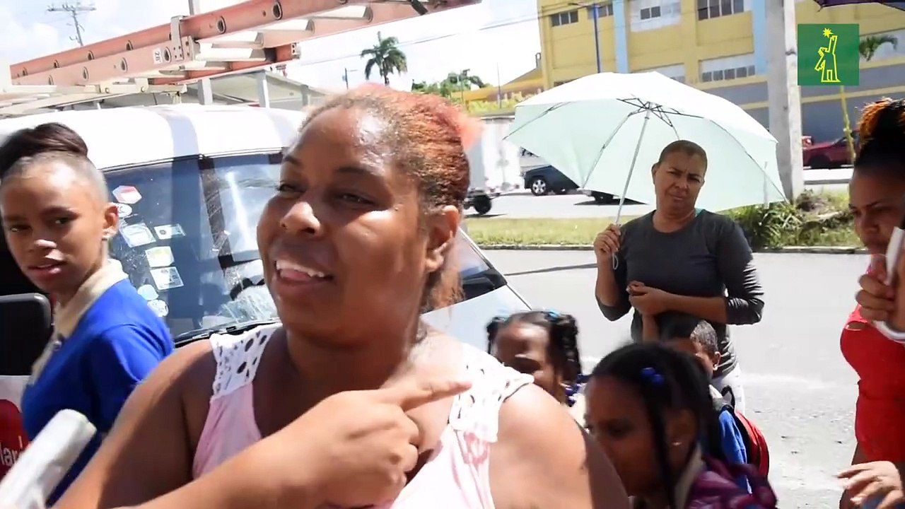 Falta de puente peatonal frente a Escuela Marañón 1 pone en riesgo a estudiantes
