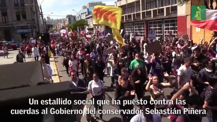 Caos y saqueos empañan las reivindicaciones sociales en Valparaíso