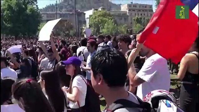 Piñera propone acuerdo social en cuarta jornada de intensas protestas en Chile