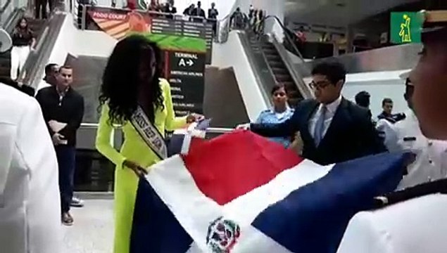 Llegada de Miss República Dominicana Universo al país