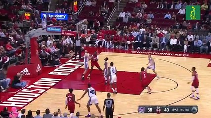 Kings de Sacramento se imponen 119 - 118 a los Rockets de Houston