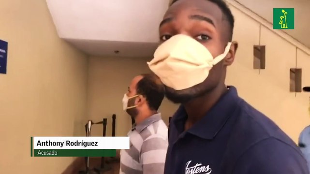 Imponen tres meses de prisión contra dos acusados de matar taxista de Uber en Santiago