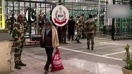 Pakistan sends back 22 Indian fishermen after they complete their sentences