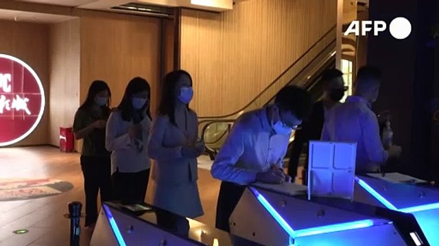 China vuelve a abrir sus cines al ritmo de covid-19