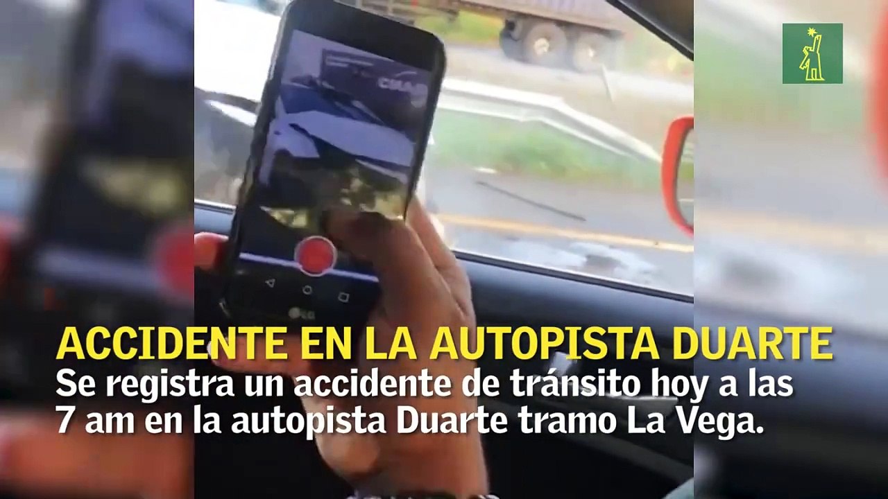 Accidente de tránsito en la autopista Duarte