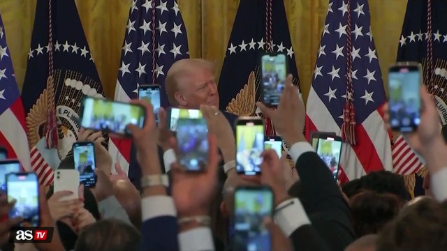 Donald Trump and Tiger Woods make epic entrance at Black History Month reception in the White House