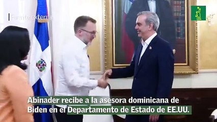 Abinader recibe a la asesora dominicana de Biden en el Departamento de Estado de EE.UU.