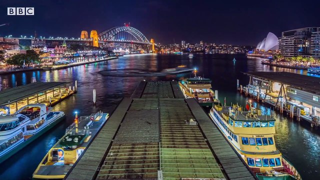 The robotics cleaning Sydney Harbour   BBC News