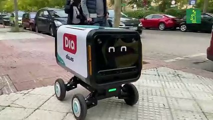 Robots reparten la compra a domicilio por primera vez en España