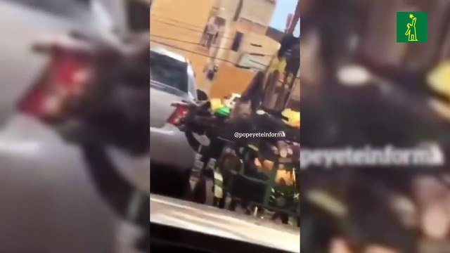 Vendedor de caña se rasca sus partes íntimas y continúa sus labores sin lavarse las manos