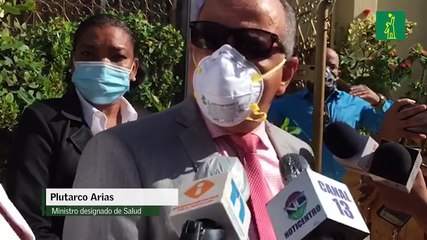 Plutarco Arias: Hay que crear incentivos laborales para que los médicos se queden en las provincias