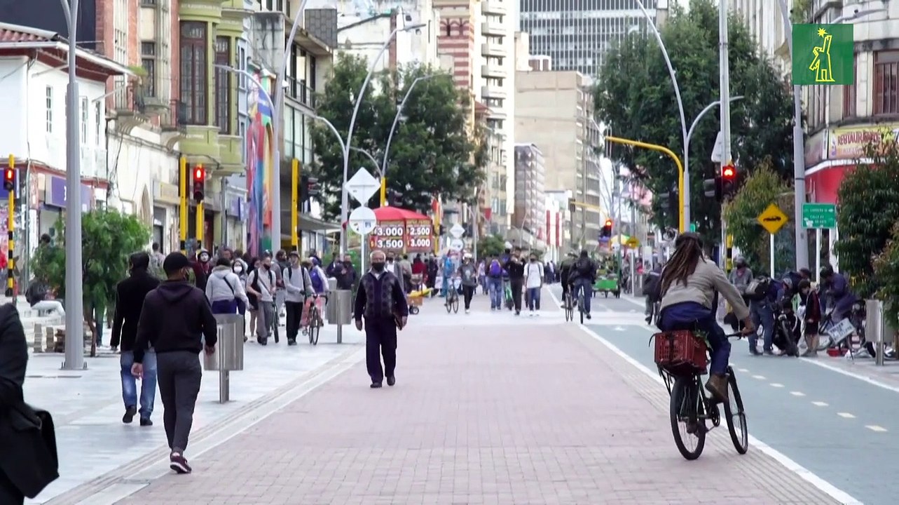 Protestas contra violencia policial desatan caos en Bogotá
