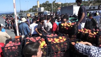 Merkel y Macron proponen que UE se reparta 400 menores de campamento griego incendiado