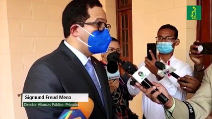 Sigmund Freud Mena: "Tomar la decisión de las AFP a la ligera sería perjudicial para la economía nacional"