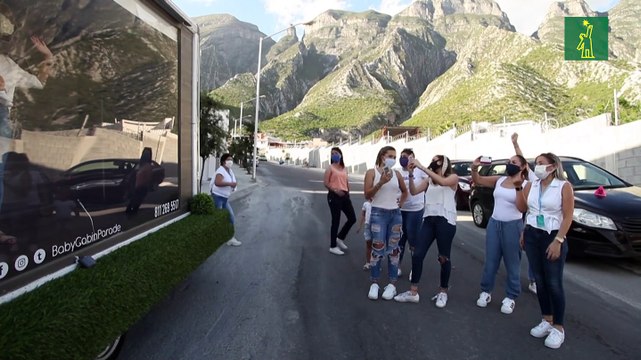 Enormes vitrinas acortan distancia entre recién nacidos y familiares en México