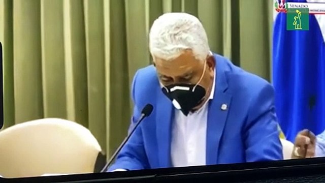 Postulante a la JCE comete desaciertos en entrevista