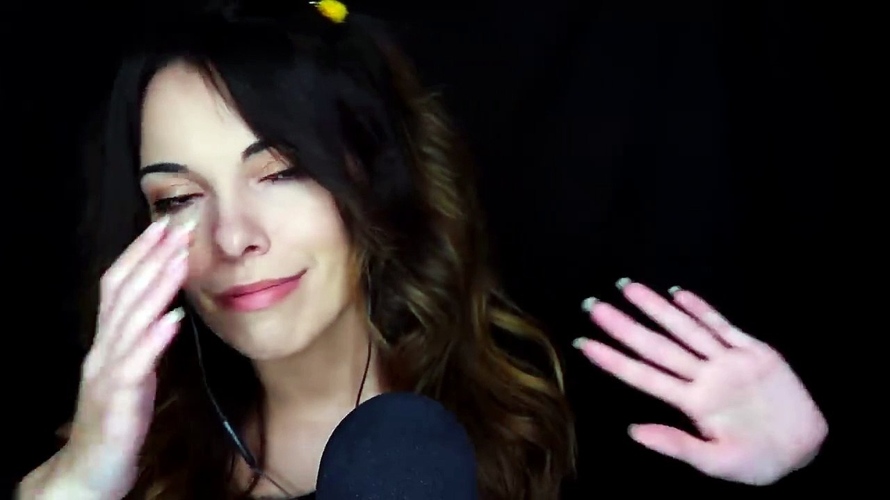 [ASMR] ✨J'élimine ta Négativité ✨Plucking - Hand Movements - Tongue Clicking - Finger Fluttering ⭐️ Part 1