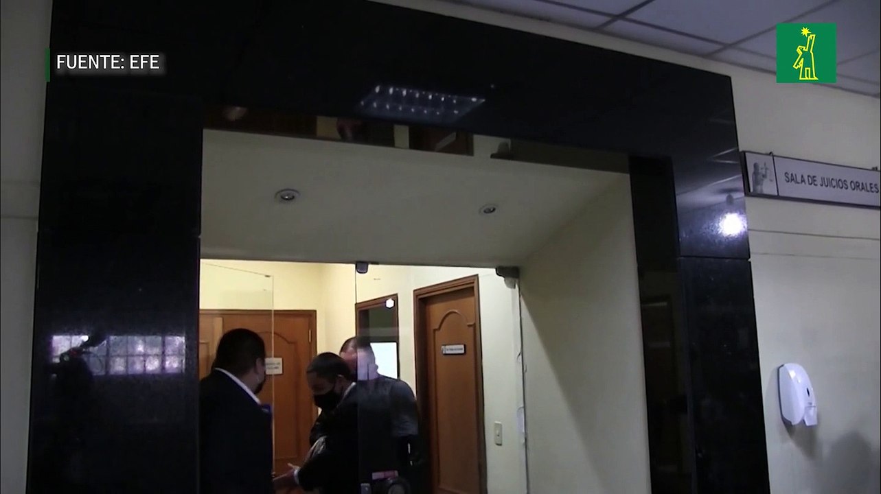Ronaldinho es puesto en libertad tras seis meses detenido en Paraguay