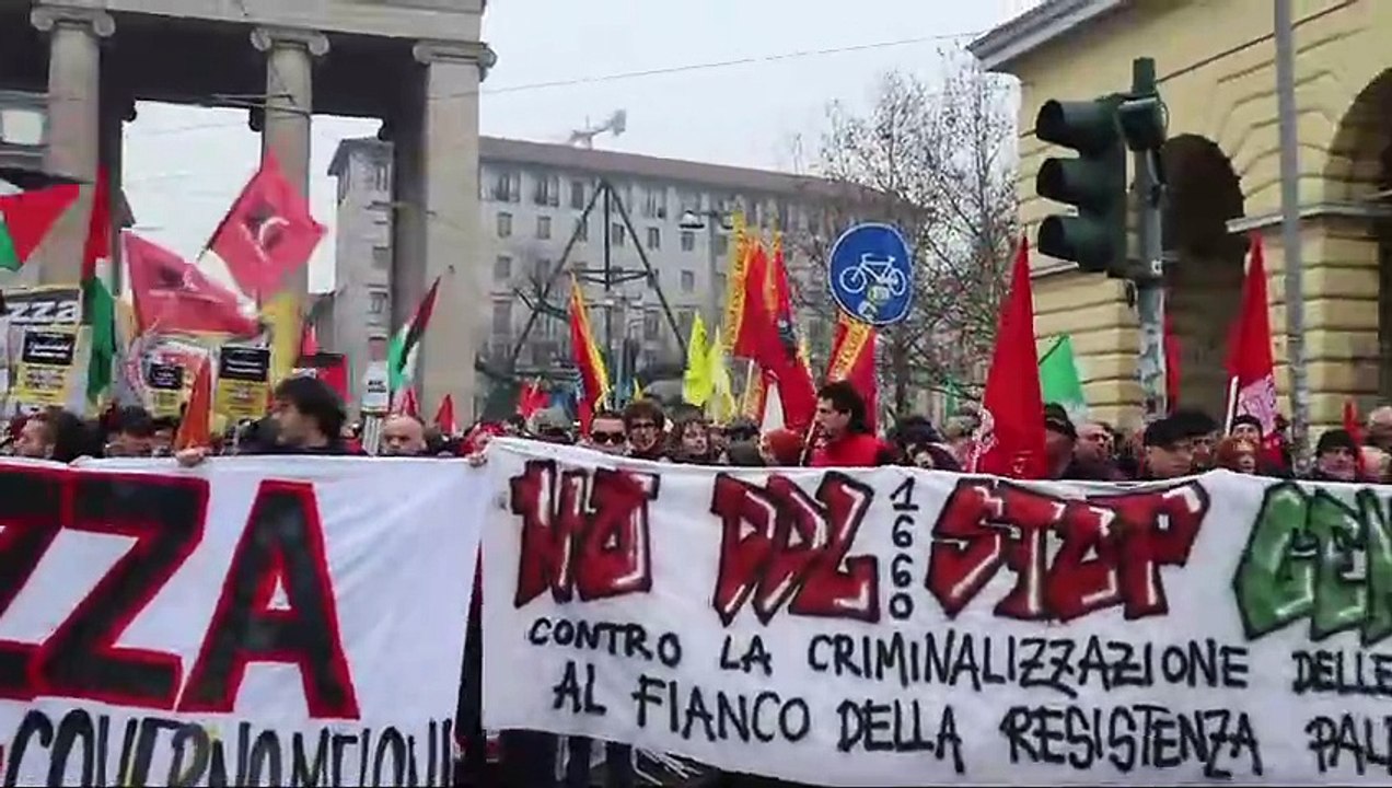 Milano, sfila il corteo contro il ddl sicurezza