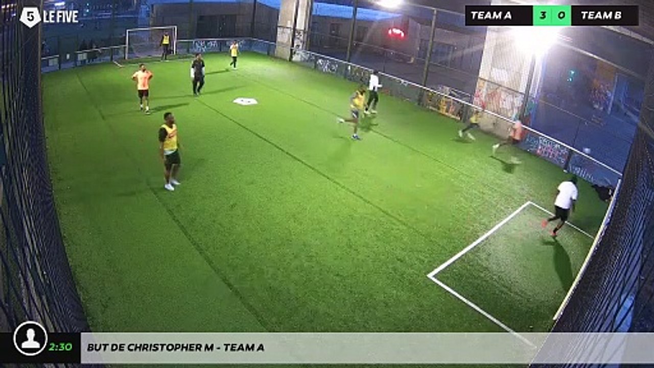 But de Christopher M - Team A