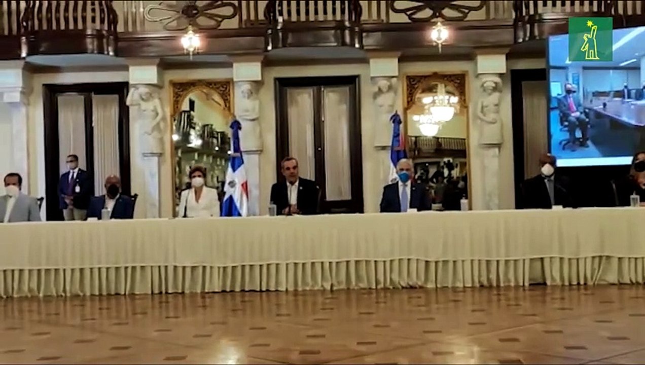 Gobierno firma contrato con empresa de EEUU para exploración y explotación de hidrocarburos en SPM