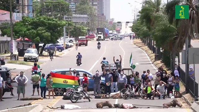 Bloqueos en ciudades bolivianas contra el resultado de las elecciones