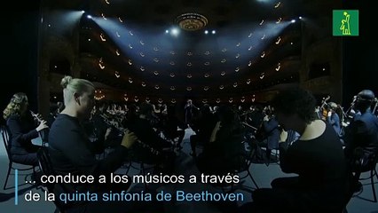 Con realidad virtual, Dudamel convierte al público en miembro de su orquesta