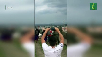 Video viral: Estatua de conquistador fue derribada por indígenas en Colombia