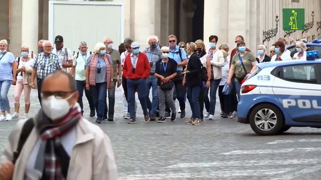 Italia suma 5.456 nuevos casos de COVID-19 con menos pruebas que el sábado