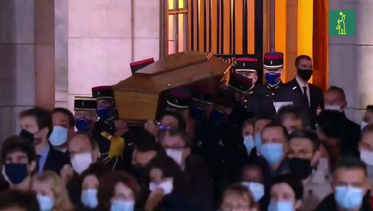 Francia despide como a un "héroe" al profesor Samuel Paty