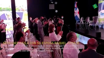 Abinader baila con su esposa Raquel