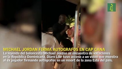 Michael Jordan firma autógrafos en Cap Cana