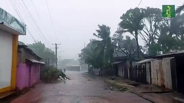 Fuertes vientos y lluvias sacuden Caribe de Nicaragua anticipando llegada de Iota