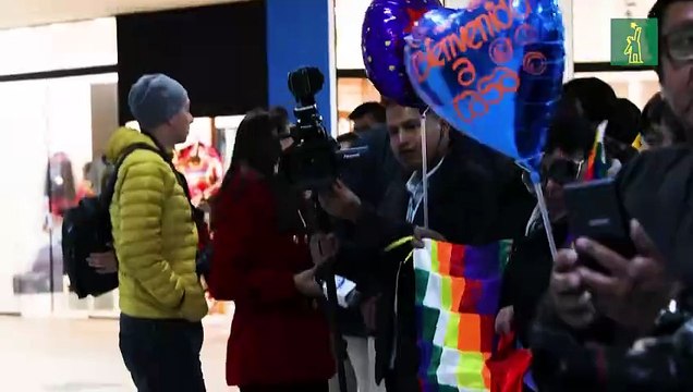 Llega a Bolivia candidato presidencial Luis Arce, delfín de Evo Morales