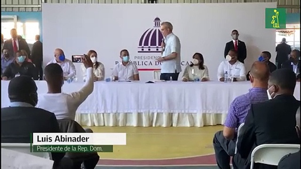 Abinader encarga a colonos azucareros preparar proyecto para ingenio en Guerra