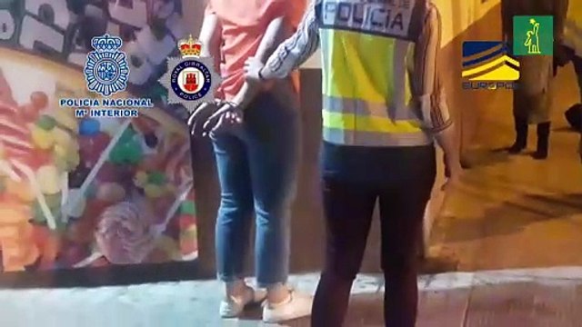 Detienen medio centenar de personas por traficar con migrantes a través de Gibraltar