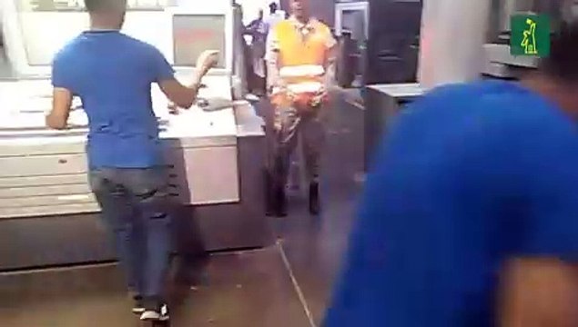 Impresión de las boletas electorales para las elecciones municipales