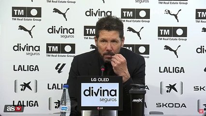 Simeone valora la jugada polémica de la mano de Javi Galán